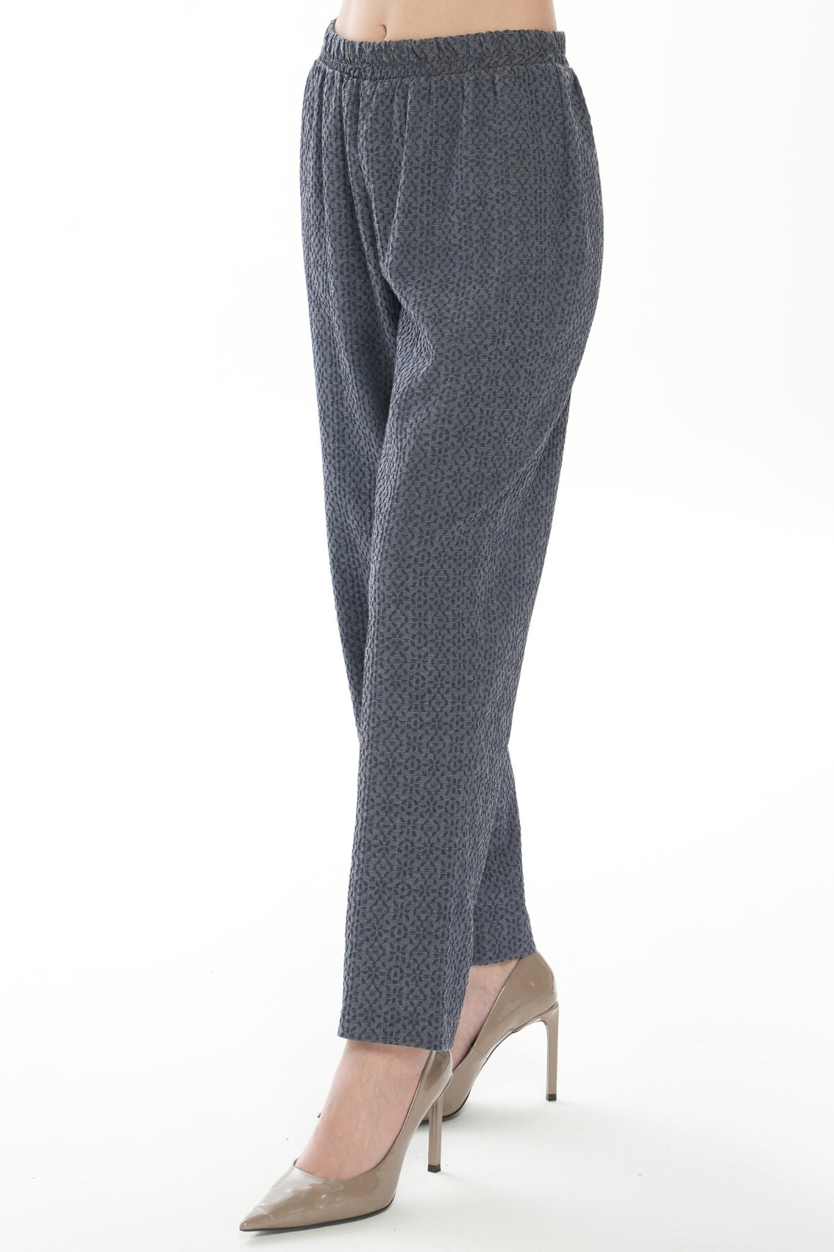 Lüks Detaylı Tesettür Takım – İncili Cep Detaylı, Kuşaklı, Şık ve Rahat - 4