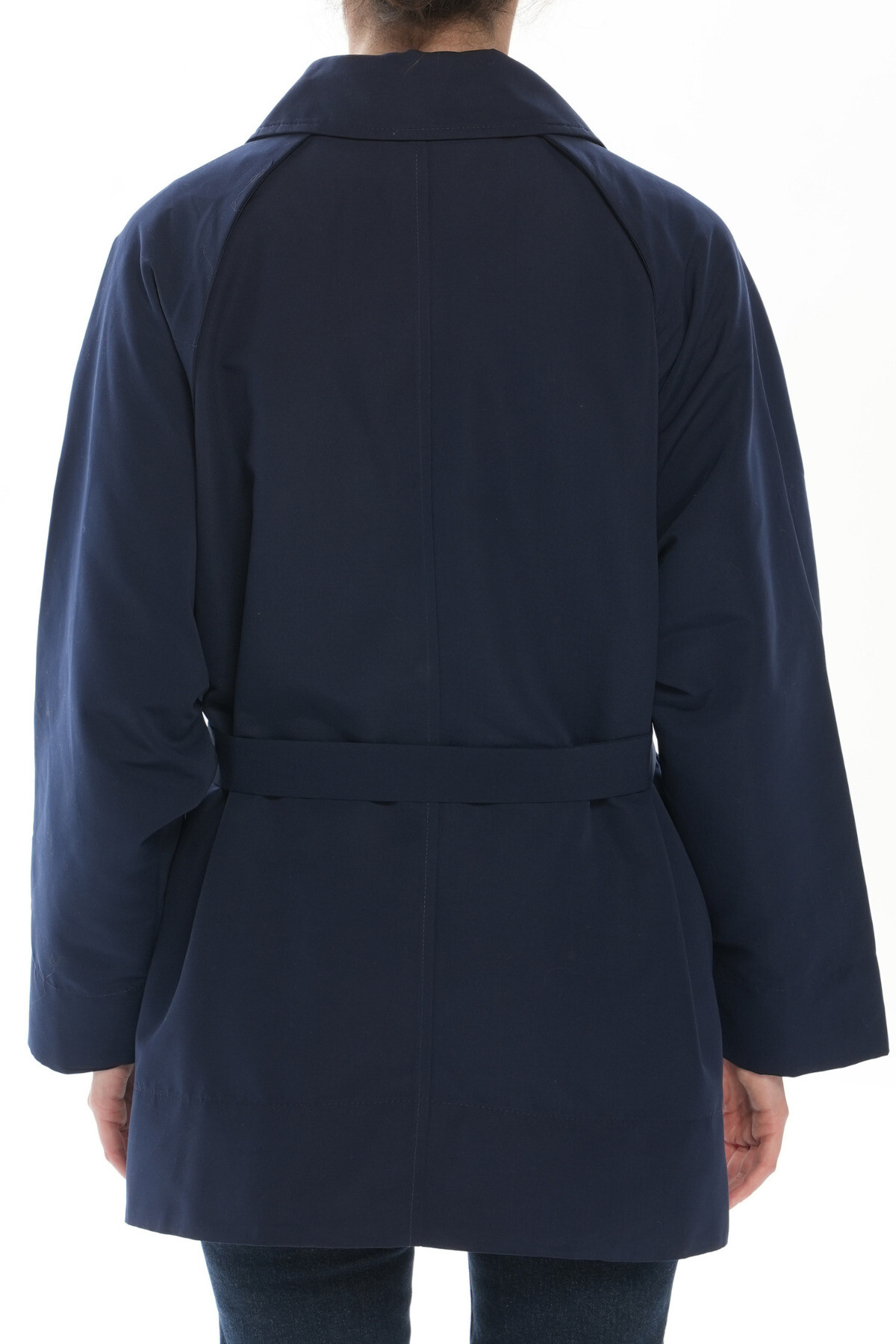 Şık ve Rahat Tesettür Kısa Trençkot - Cepli, Kuşaklı, Düğme Detaylı, Yanları Açılabilir - 9