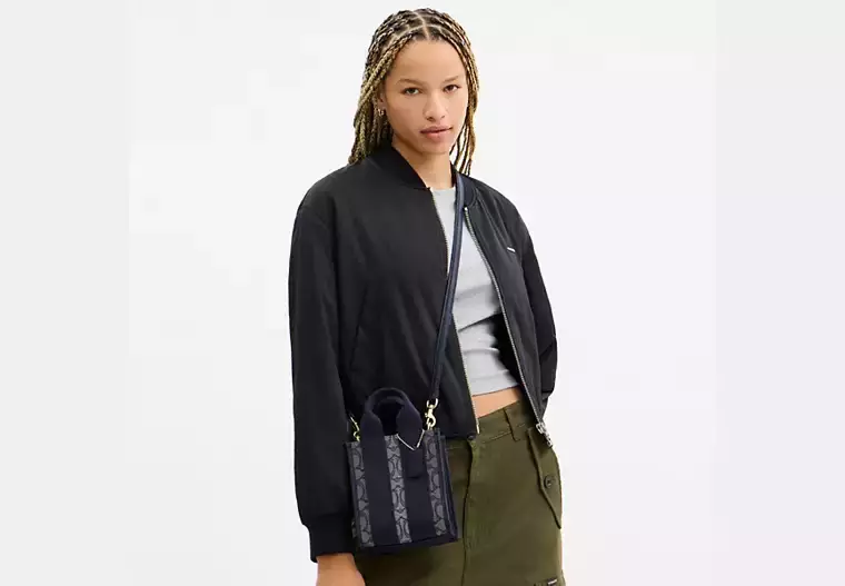 Smith Mini Tote Çanta, İmza Jakarlı Kumaş - 7