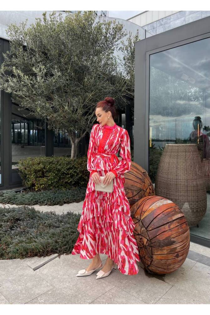 Zarif Fırfırlı Desenli Tesettür Elbise - 1