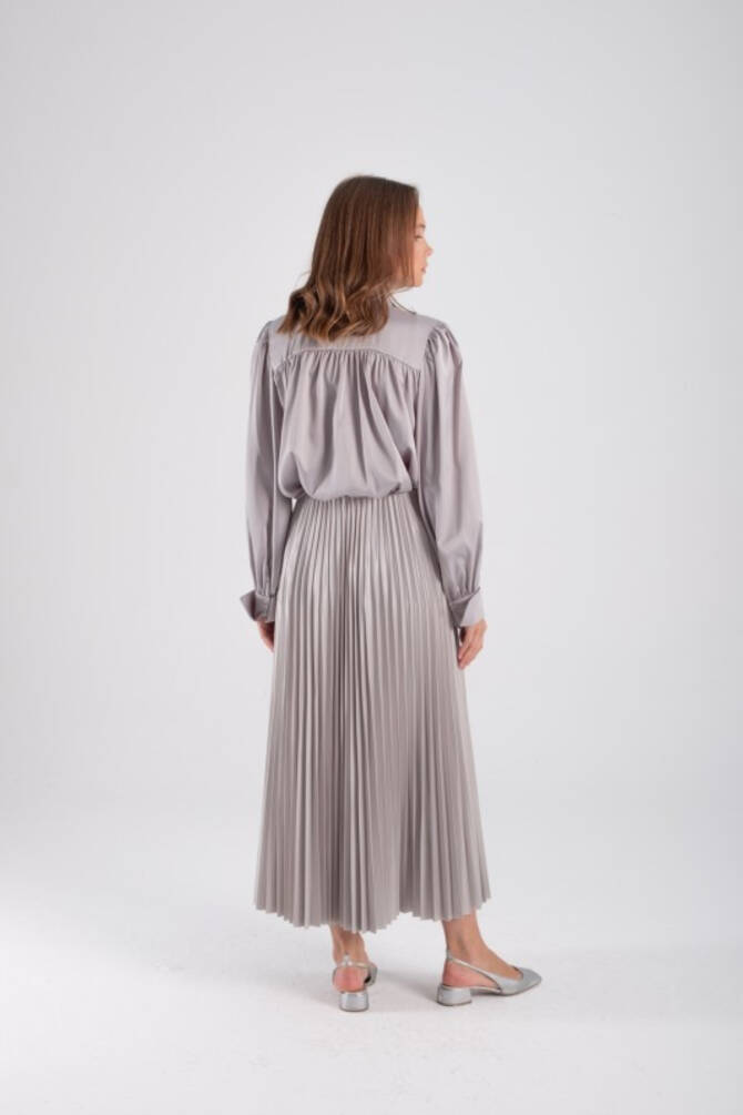 Zarif ve Şık Piliseli Midi Etek – Günlük ve Özel Gün Kombinleri İçin - 2